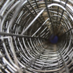 Welded Wire Mesh Roll | 0.9m X 30m | 25mm Holes |19 Gauge