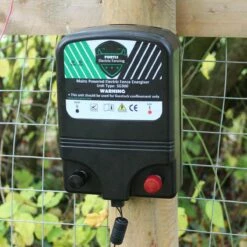 FORTIS SG300 Dual-Input Energiser 11 FORTIS SG300 Dual-Input Energiser -Osmo Sale mains power demo