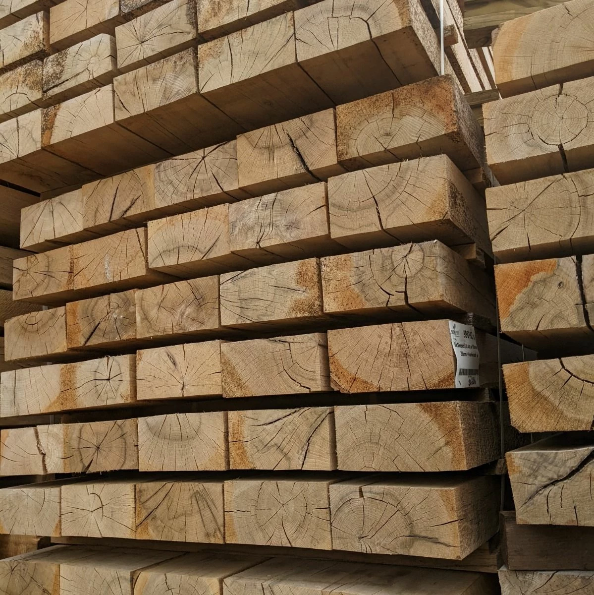Grade B Oak Sleeper | 2.4m X 100mm X 200mm 4 Grade B Oak Sleeper | 2.4m X 100mm X 200mm - Image 4
