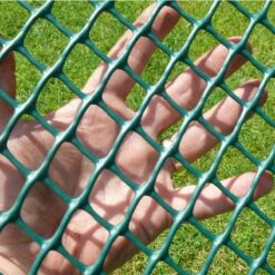 TR3 Turf Reinforcement Mesh – Light Grade -Osmo Sale tr mesh hand 1